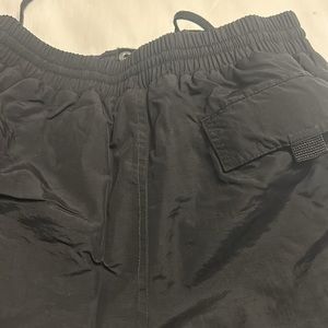 Snozu kids snow pants size L (14-16) black